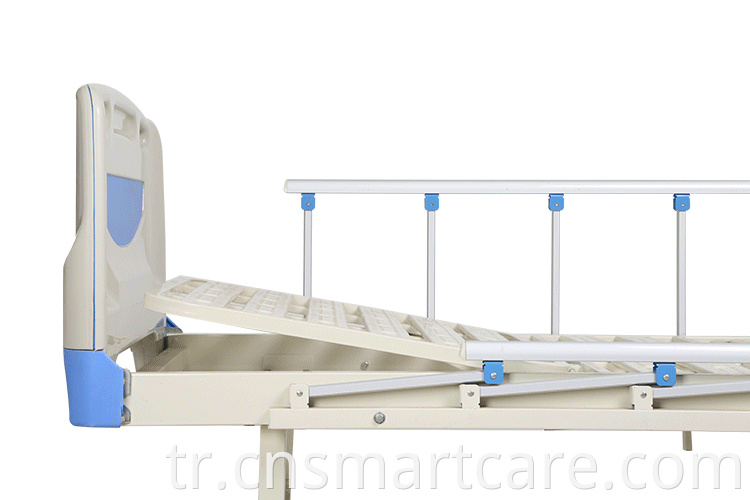 Ev kullanın Felçli hastalar için çok fonksiyonel manuel hastane yatağı) İki fonksiyonlu hastane mobilyaları demir hastane yatağı